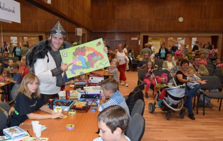 Ez alkalommal Keszi vezér várta a hódítani vágyó hadvezéreket