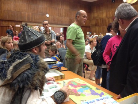 Volt aki fennakadt Keszi történelmi kérdésein